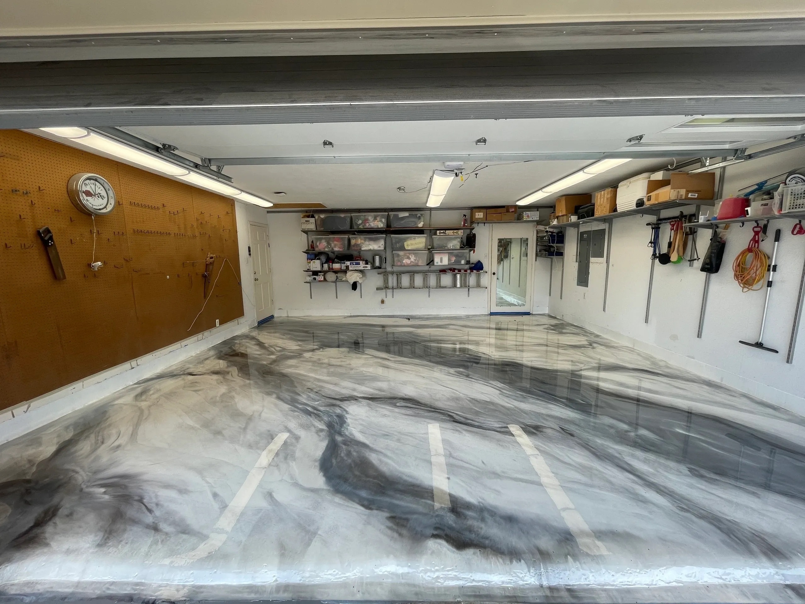 INDUSTRIAL METALLIC EPOXY FLOORING